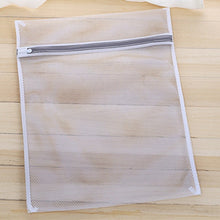 Load image into Gallery viewer, Zipper Mesh Laundry Bags Travel